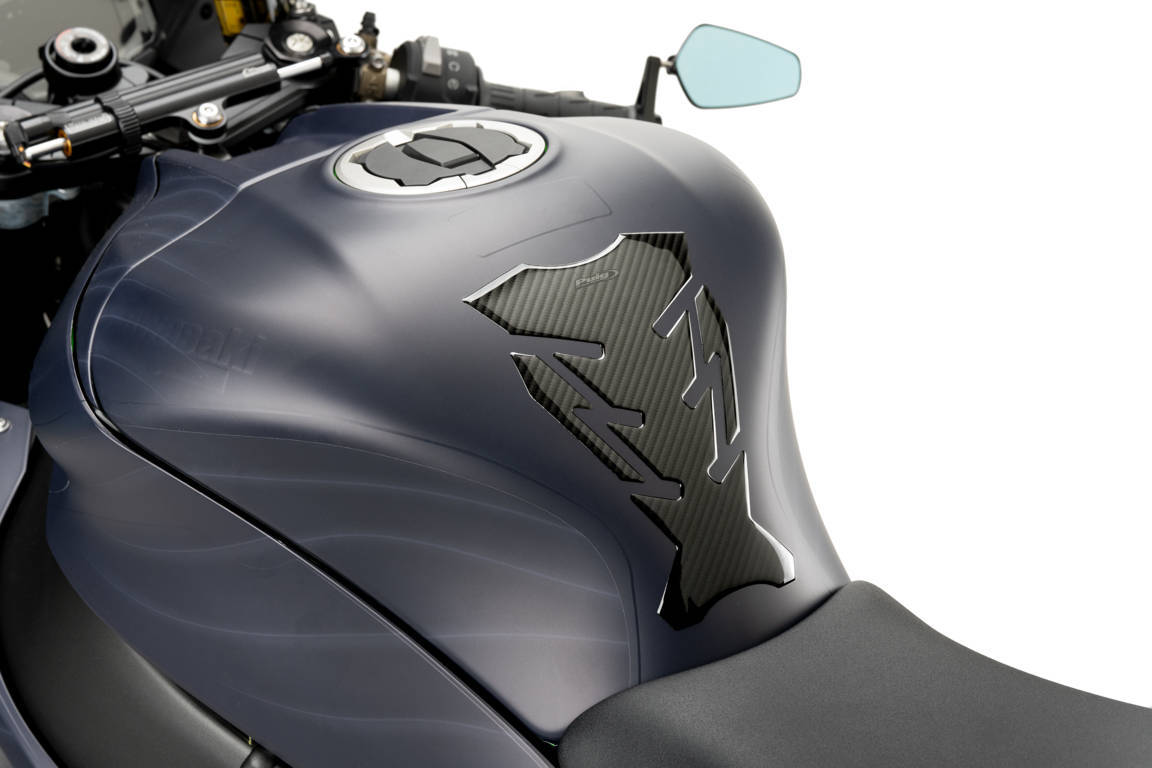 Puig Motorcycle Tank Pad Challenge Carbon look