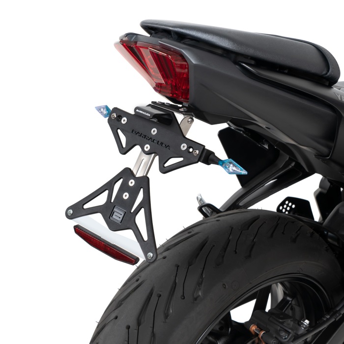 Barracuda license plate set side MT07 from 2021