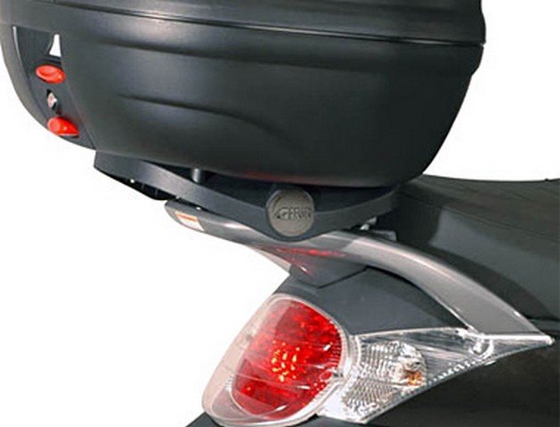Aprilia SCARABEO 500 top case rack from GIVI for Monolock case