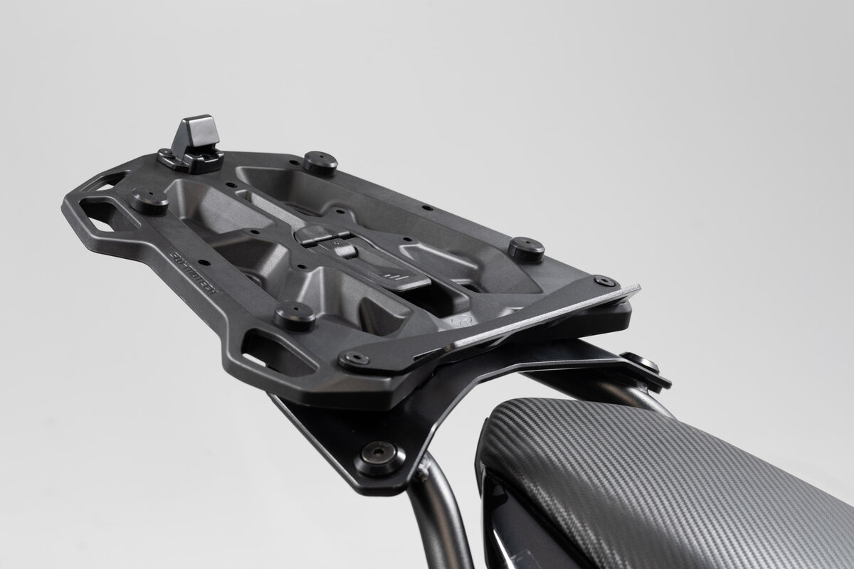 SW-Motech Adapter Plate for Givi and Kappa Monolock Top Cases on SW-Motech STREET-RACK