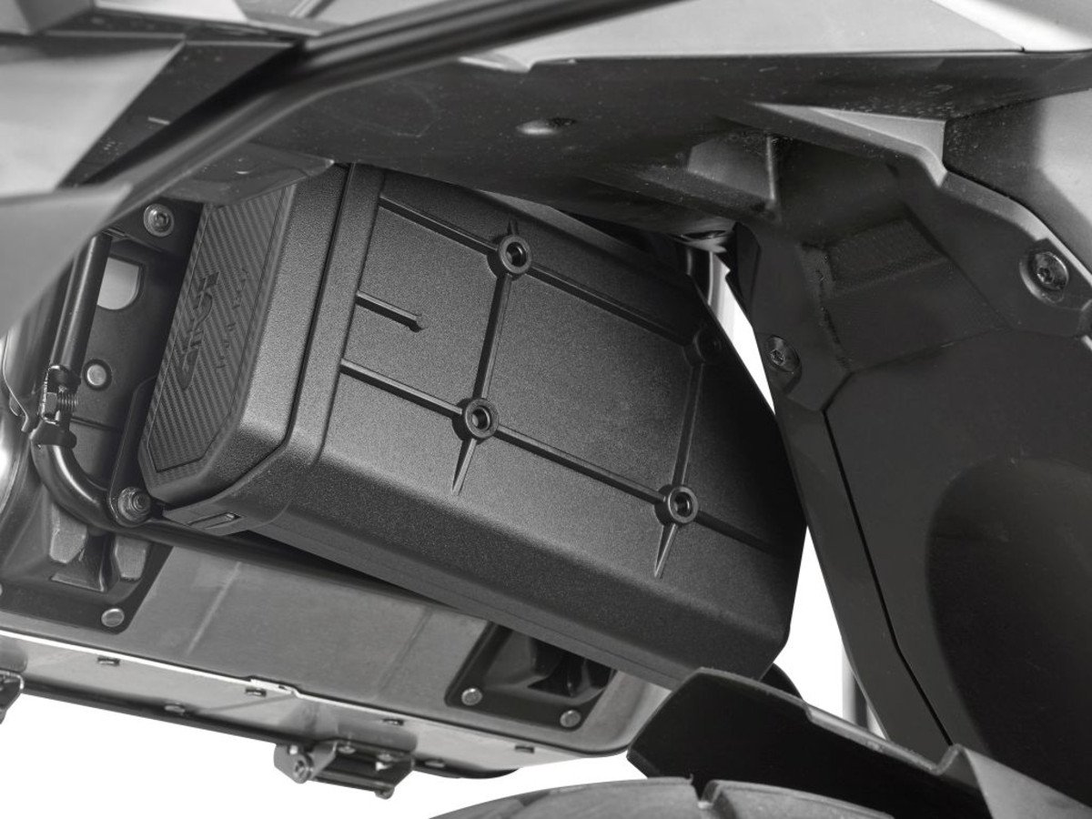 Givi RM2122 Kit for RM01 and RM02 Yamaha MT-09 Tracer 2015 - 2016