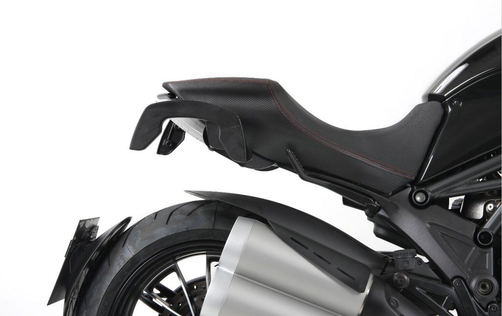 Hepco & Becker C-Bow pannier rack set black for Ducati Diavel from 2011 to 2018