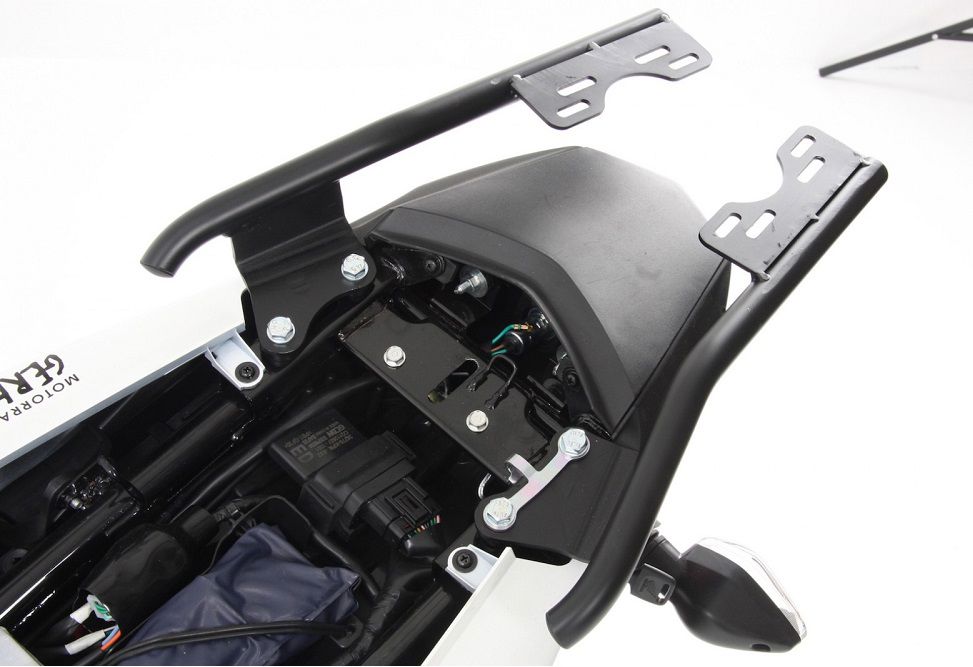Hepco&Becker Top carrier Alurack black for Honda CB125F from 2015 to 2020