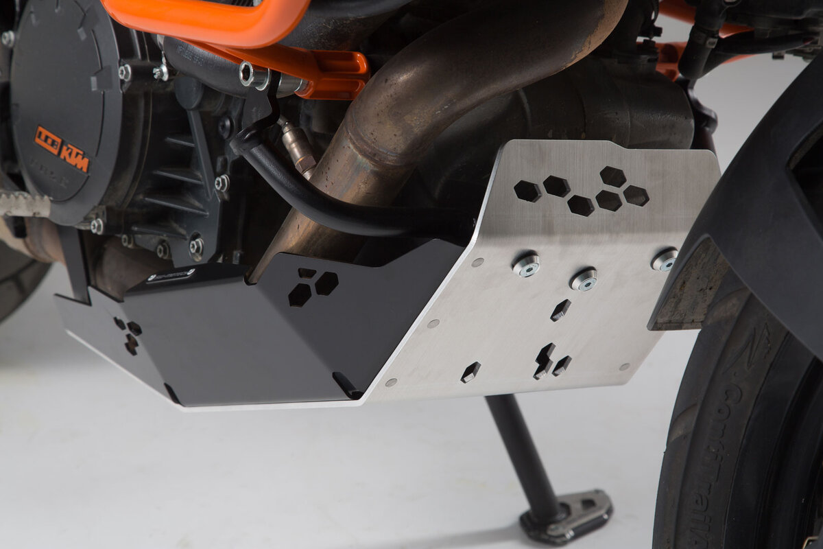 SW-Motech Crankcase Protector Black/Silver KTM 1050 / 1090 / 1190 / 1290 / R / S Adventure