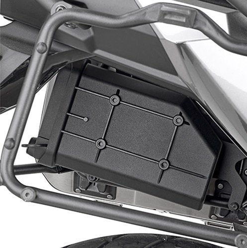 Givi RM2122 Kit for RM01 and RM02 Yamaha MT-09 Tracer 2015 - 2016